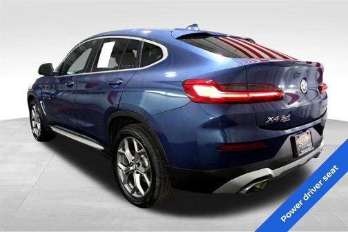 2022 BMW X4 xDrive30i