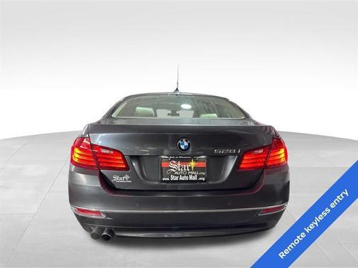 2016 BMW 528 i