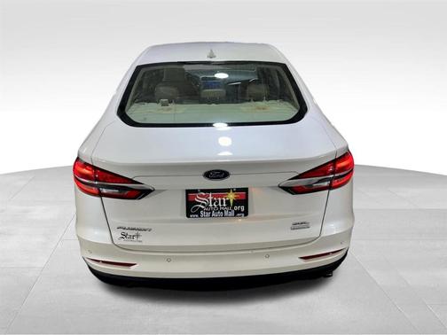 2020 Ford Fusion SEL