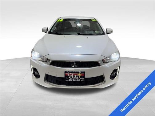 2016 Mitsubishi Lancer SE
