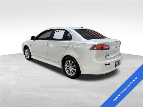2016 Mitsubishi Lancer SE
