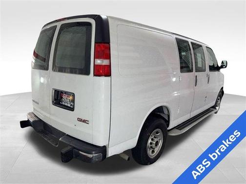 2023 GMC Savana 2500 Work Van