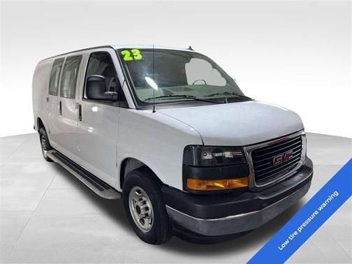 2023 GMC Savana 2500 Work Van