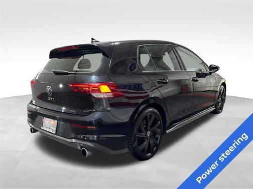 2023 Volkswagen Golf GTI 2.0T SE