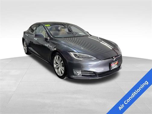 2016 Tesla Model S 90D