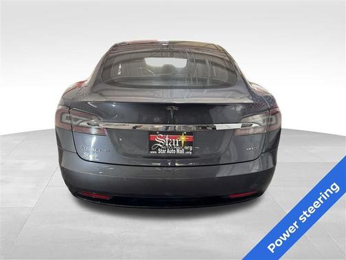 2016 Tesla Model S 90D