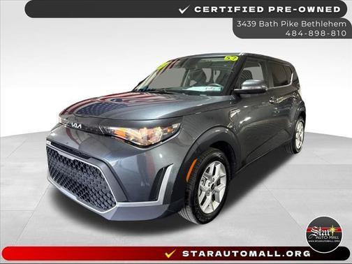 Gray 2023 Kia Soul LX