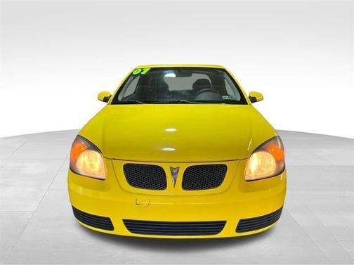 Yellow 2007 Pontiac G5 Base