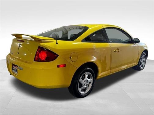 Yellow 2007 Pontiac G5 Base