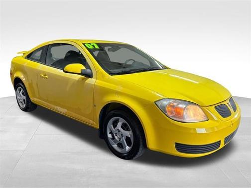 Yellow 2007 Pontiac G5 Base