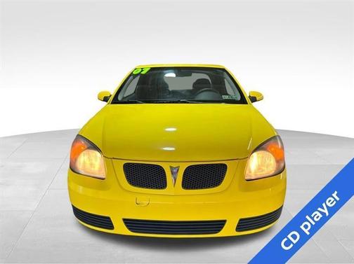 Yellow 2007 Pontiac G5 Base