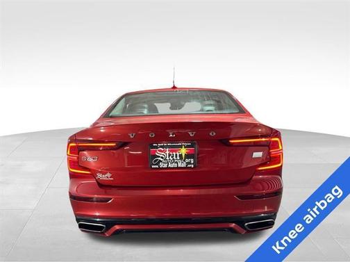 2022 Volvo S60 Recharge Plug-In Hybrid T8 R-Design Expression Extended Range