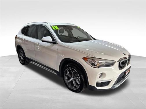 White 2018 BMW X1 xDrive28i