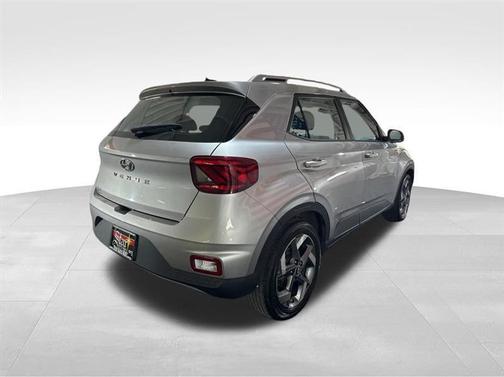 Silver 2024 Hyundai VENUE SEL