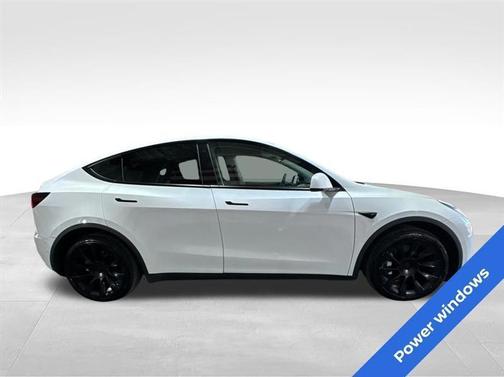 White 2020 Tesla Model Y Long Range