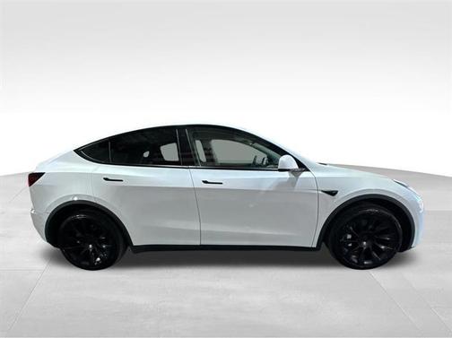 White 2020 Tesla Model Y Long Range