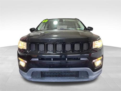 Black 2018 Jeep Compass Latitude