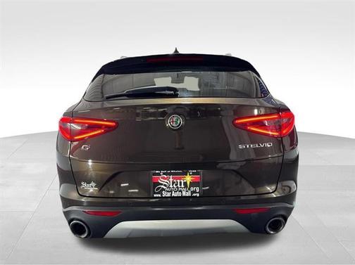 2019 Alfa Romeo Stelvio Base