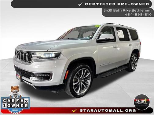 Silver 2022 Jeep Wagoneer Series II