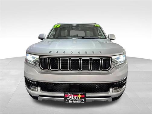 Silver 2022 Jeep Wagoneer Series II