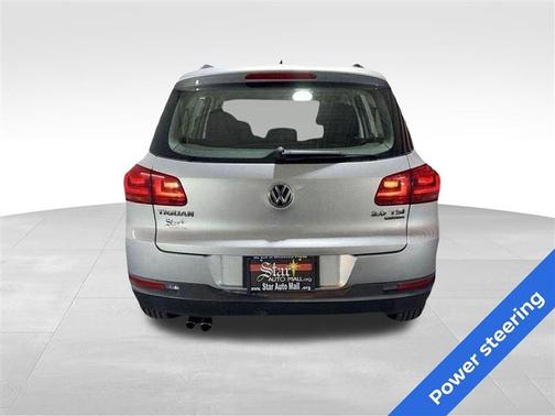 2015 Volkswagen Tiguan 4MOTION Auto S