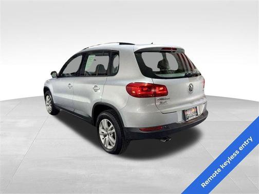2015 Volkswagen Tiguan 4MOTION Auto S
