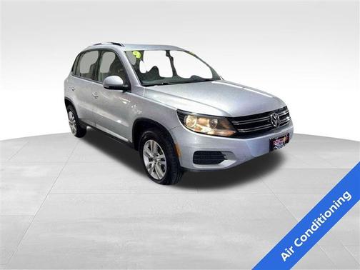 2015 Volkswagen Tiguan 4MOTION Auto S