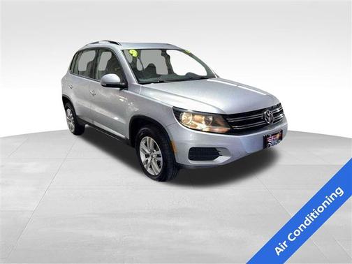 2015 Volkswagen Tiguan 4MOTION Auto S