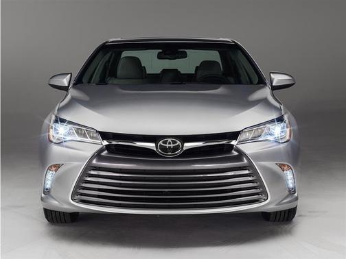 Black 2016 Toyota Camry LE