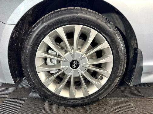 2015 Hyundai SONATA Limited