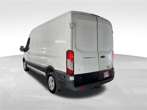 2017 Ford Transit-250 148 WB Medium Roof Cargo