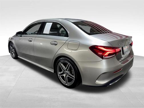 2019 Mercedes-Benz A-Class A 220 4MATIC