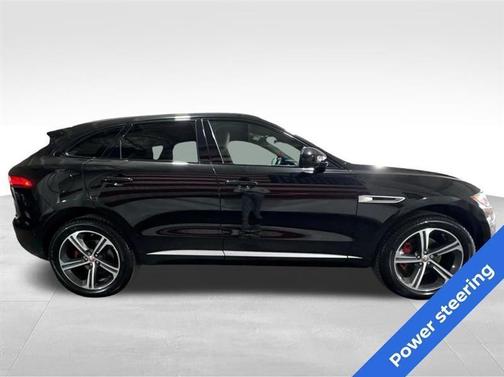 2018 Jaguar F-PACE S