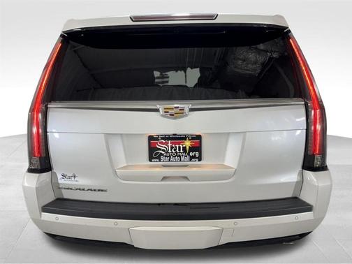 2016 Cadillac Escalade Luxury