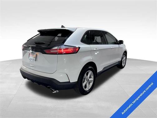 2020 Ford Edge SE