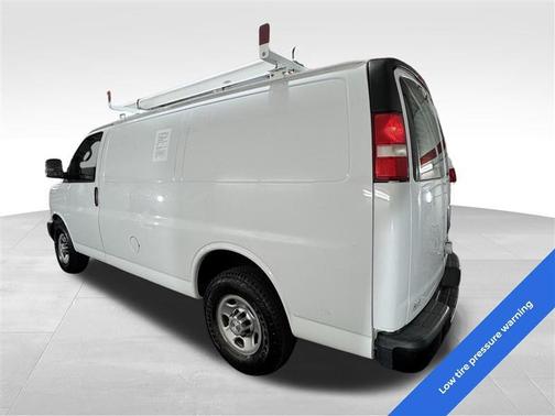 2017 Chevrolet Express 2500 Work Van