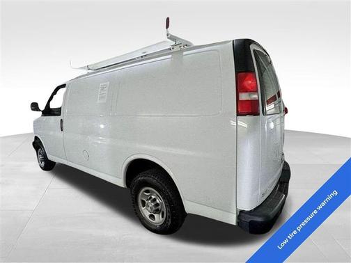 2017 Chevrolet Express 2500 Work Van