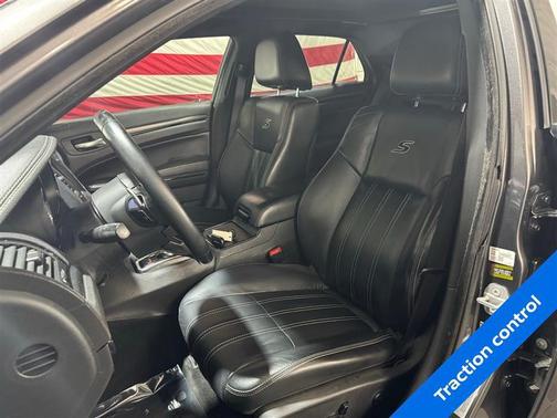 2016 Chrysler 300 S