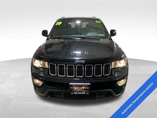 2019 Jeep Grand Cherokee Laredo