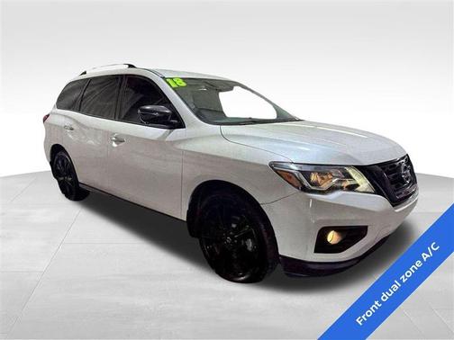 2018 Nissan Pathfinder SL