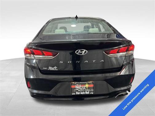 2018 Hyundai SONATA SE