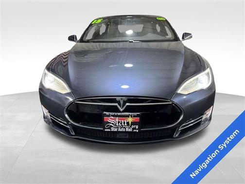 2015 Tesla Model S 70D