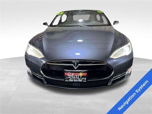 2015 Tesla Model S 70D