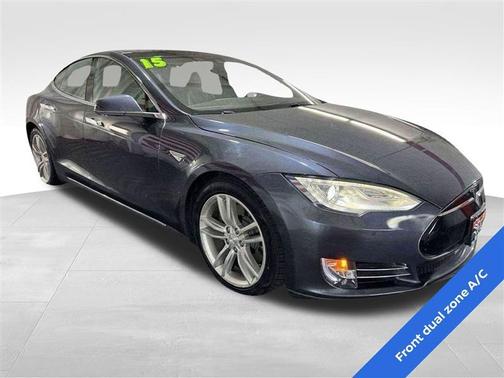 2015 Tesla Model S 70D