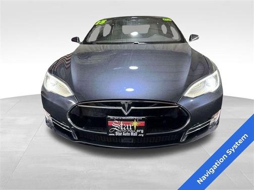 2015 Tesla Model S 70D