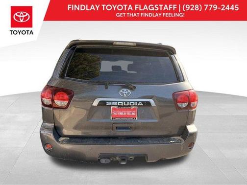 2022 Toyota Sequoia SR5