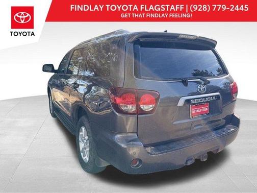 2022 Toyota Sequoia SR5