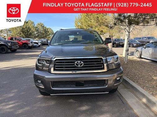 2022 Toyota Sequoia SR5