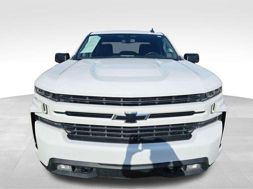 Summit White 2021 Chevrolet Silverado 1500 RST