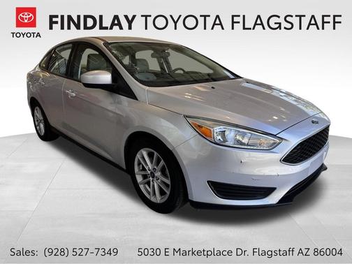 Ingot Silver 2018 Ford Focus SE